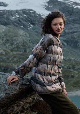 MAGLIONE A TRECCE Gomitolo Fumo di Lana Grossa