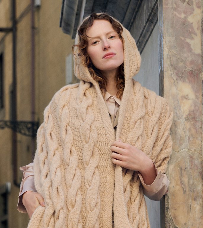 Lana Grossa SCIALLE CON CAPPUCCIO Nebbia