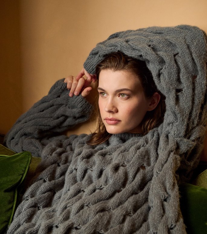 Lana Grossa MAGLIONE A PUNTO TRECCIA Nebbia